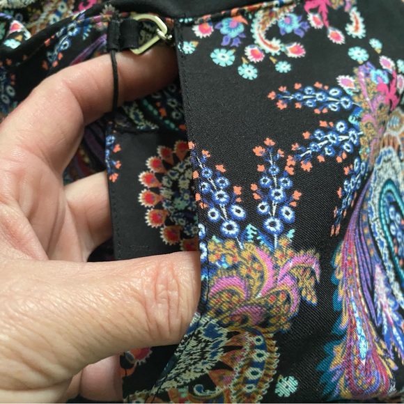 Scrub tops - Picture 6 of 14